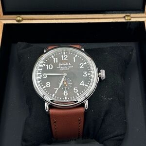 Men’s Shinola Runwell stainless steel 47 mm watch NWT